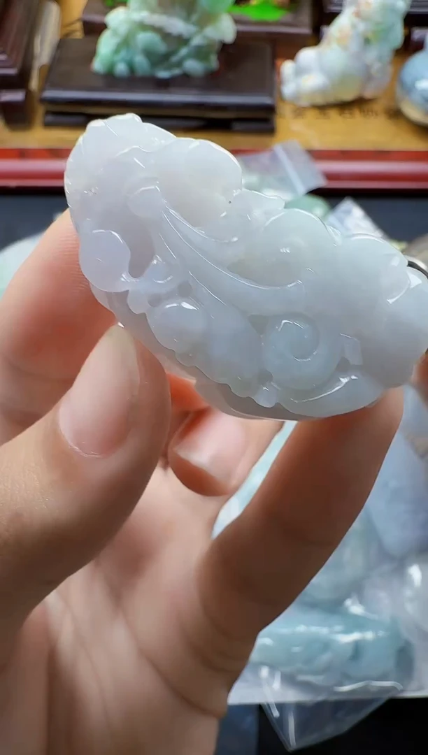 吊坠(不含链)未镶嵌翡翠1