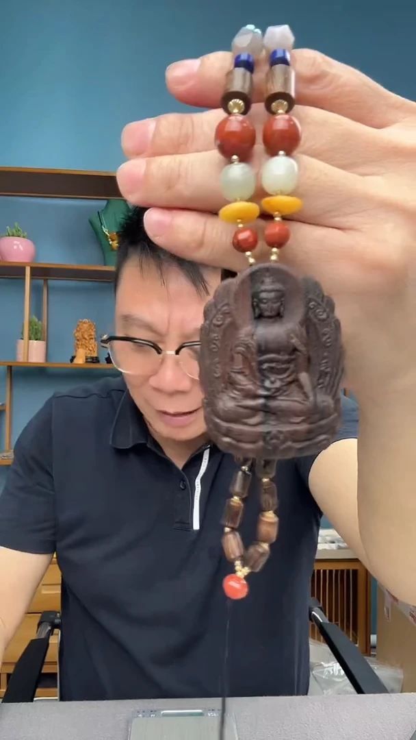 未镶嵌琥珀裸石35（有瑕介意勿拍）