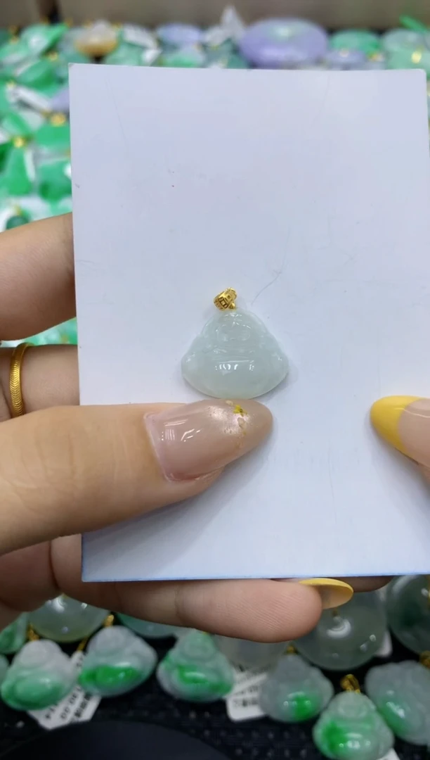颈饰未镶嵌翡翠天然缅甸翡翠A货