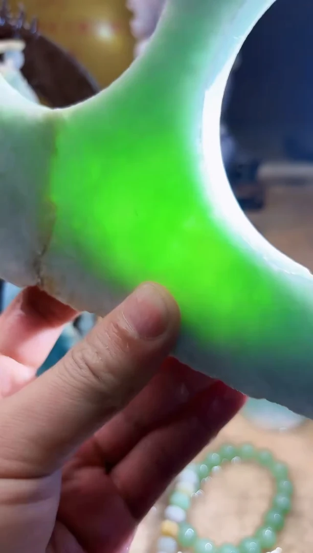 未镶嵌挂件翡翠A货张麦8252