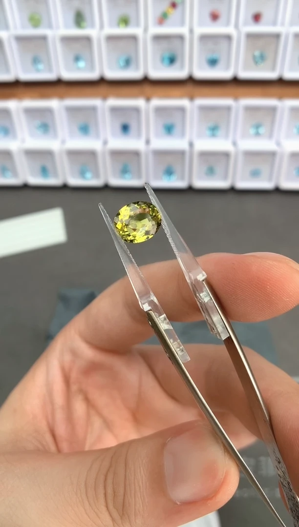 定制碧玺裸石未镶嵌2.78ct 05042