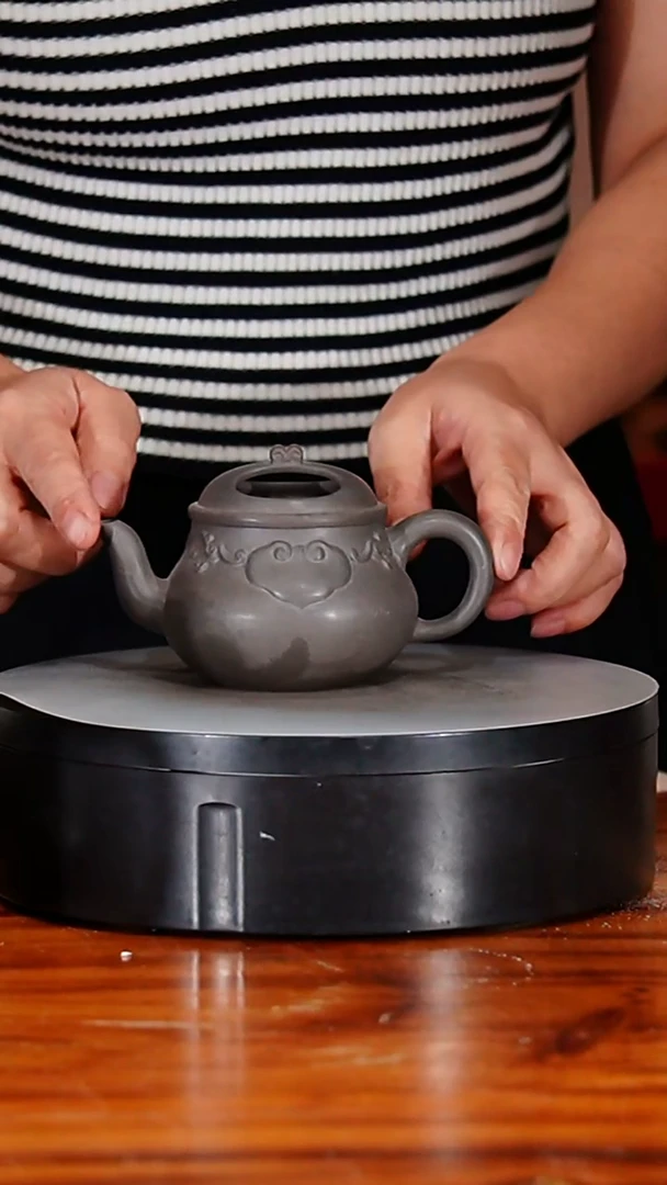 宜兴原矿紫砂壶茶壶150C