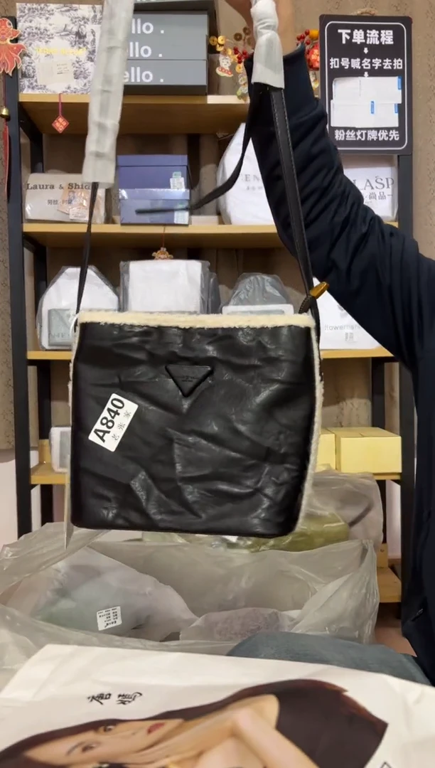 小牛剖层皮革老张家女包840