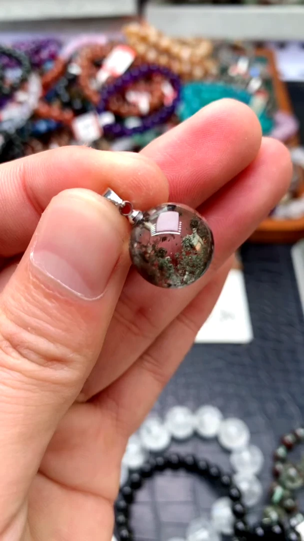 【闪购商品】水晶吊坠(赠链)合金12