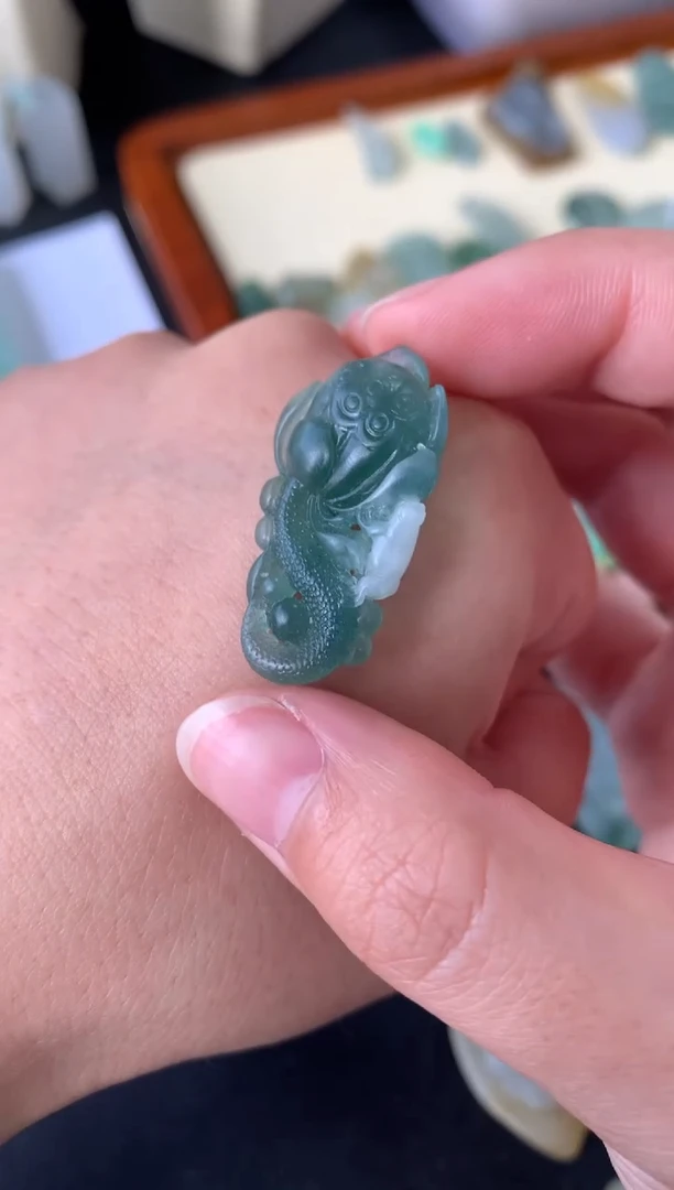 【闪购商品】定制翡翠未镶嵌翡翠