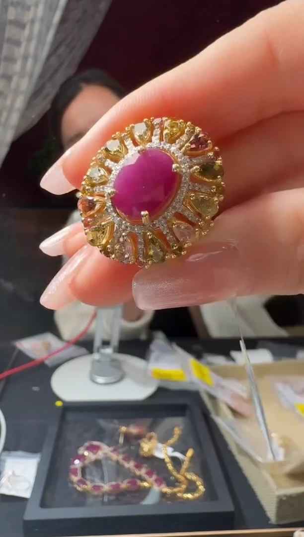 未镶嵌戒指红宝石456ct