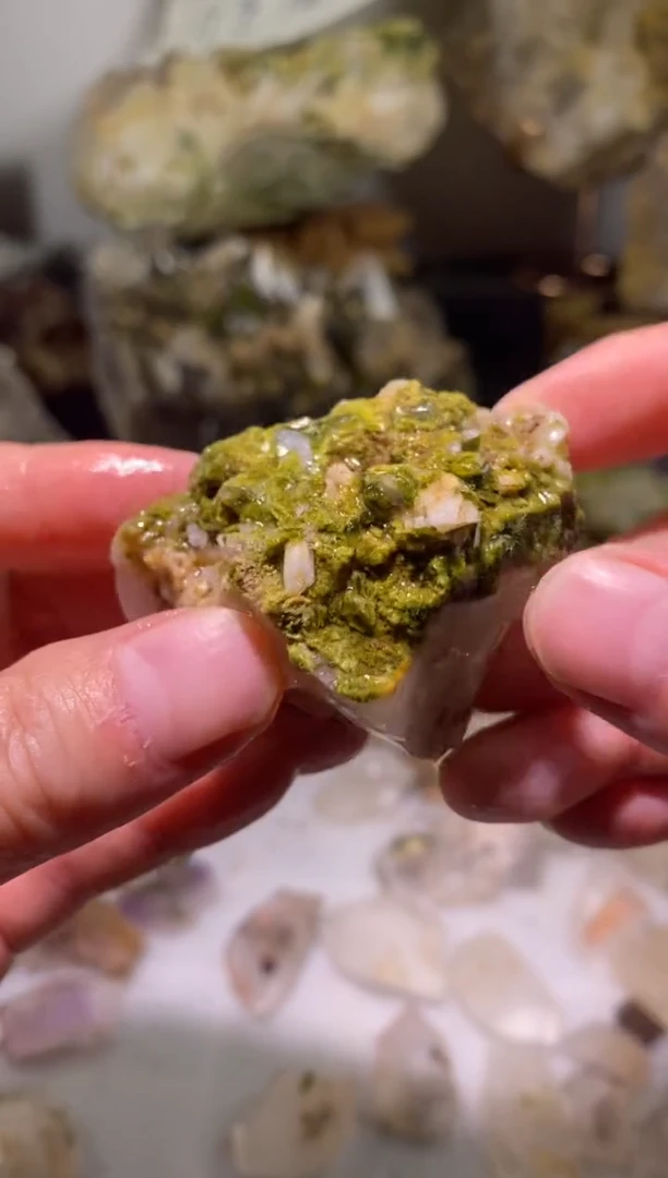 未镶嵌珠宝半成品水晶58号四川美姑超七花园水晶