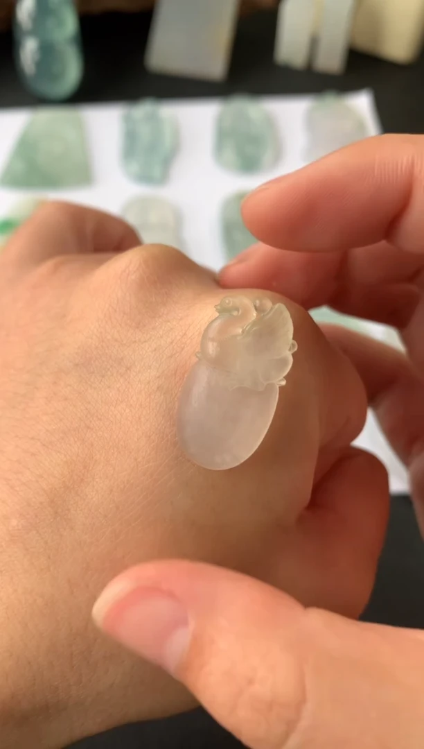 【闪购商品】定制翡翠未镶嵌翡翠