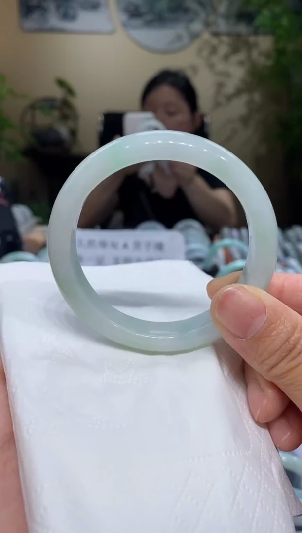 翡翠手镯未镶嵌翡翠54-55