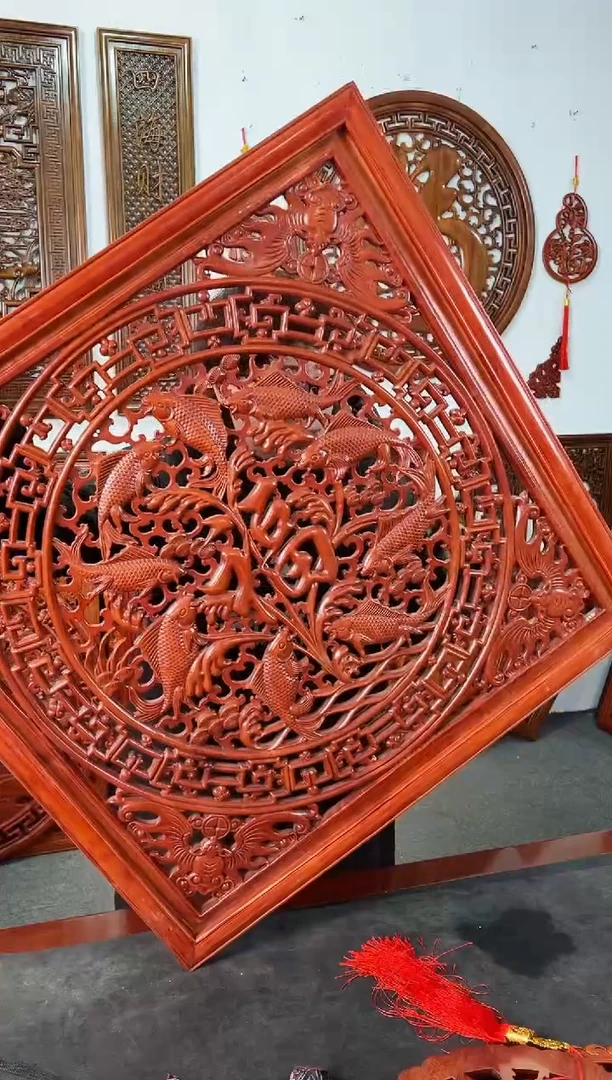 【闪购商品】香樟木木雕80公分  九鱼 福