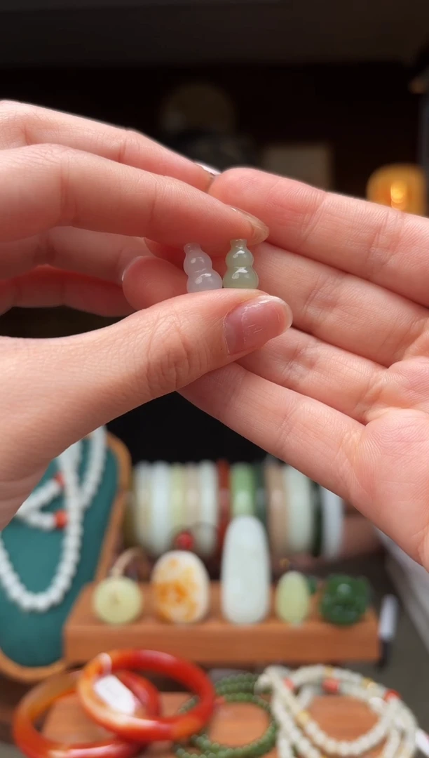 未镶嵌和田玉挂件ss17-葫芦