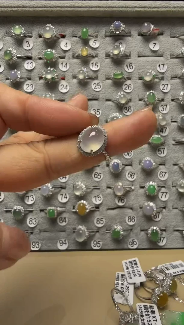 银S925镶嵌戒指翡翠925银镶缅甸A货翡翠戒指