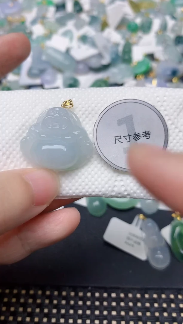 颈饰18K金镶嵌翡翠天然缅甸A货翡翠