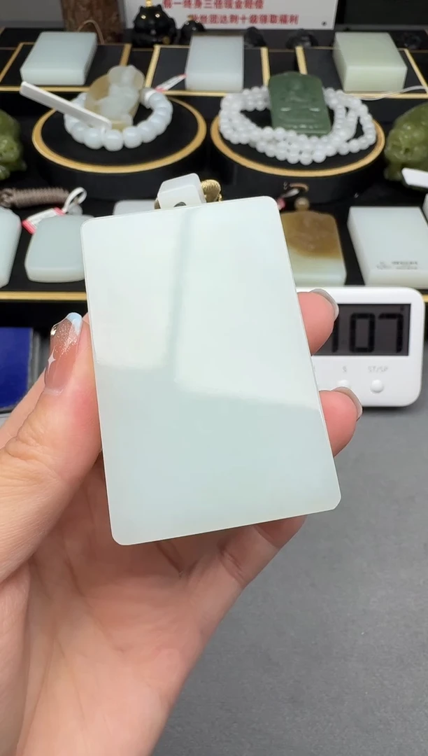 颈饰未镶嵌和田玉3