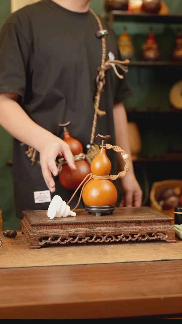 19号天然精品大漆酒葫芦一物一拍-