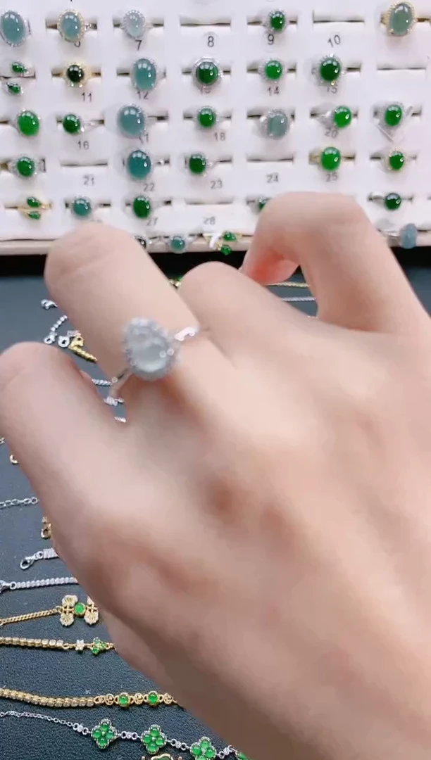 【闪购商品】翡翠戒指银S925镶嵌天然翡翠