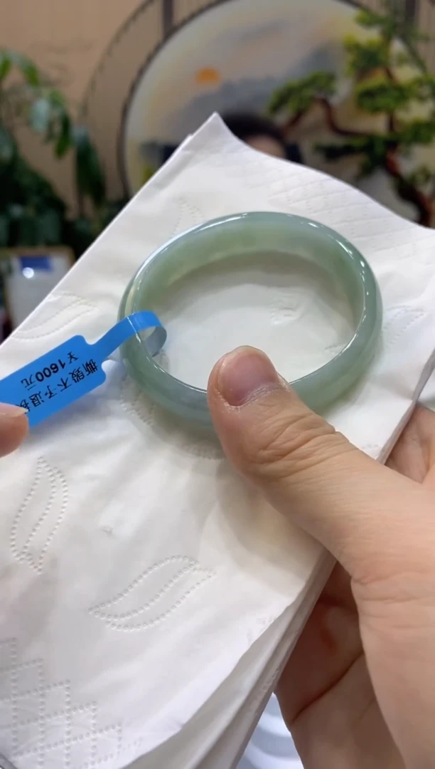 【闪购商品】翡翠手镯未镶嵌000000540