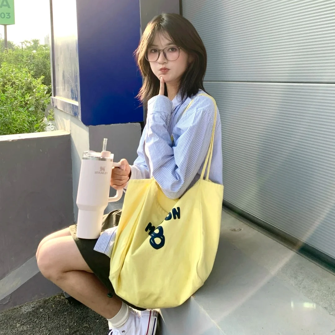 拉链时尚手拎包单肩包果冻包耐磨黑色包盖多层款 备注编码