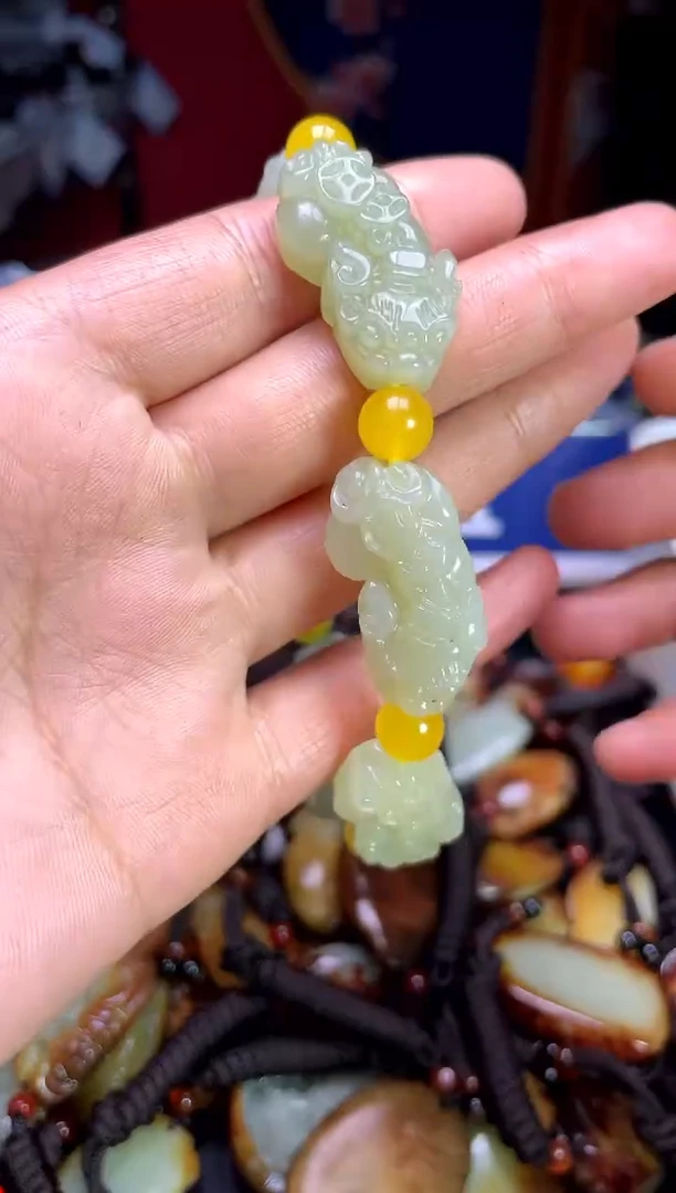 【闪购商品】和田玉颈饰未镶嵌1