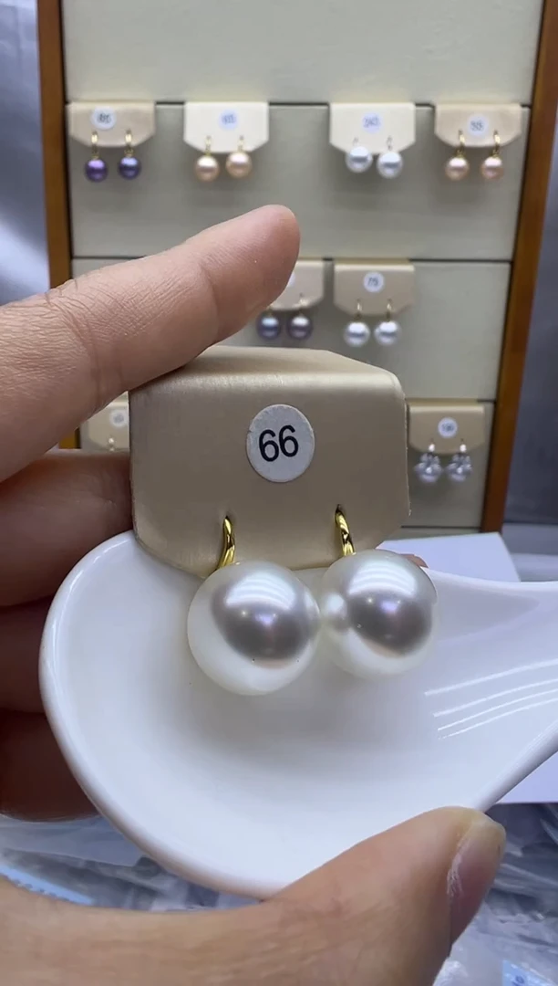 18K金镶嵌耳饰淡水珍珠66