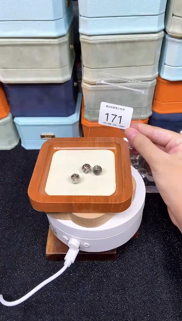 未镶嵌珠宝半成品水晶171