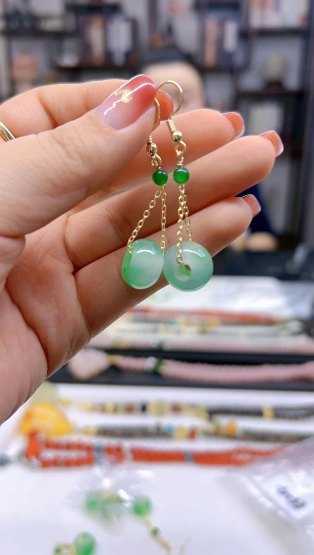 【闪购商品】翡翠耳饰14K金镶嵌耳坠E624