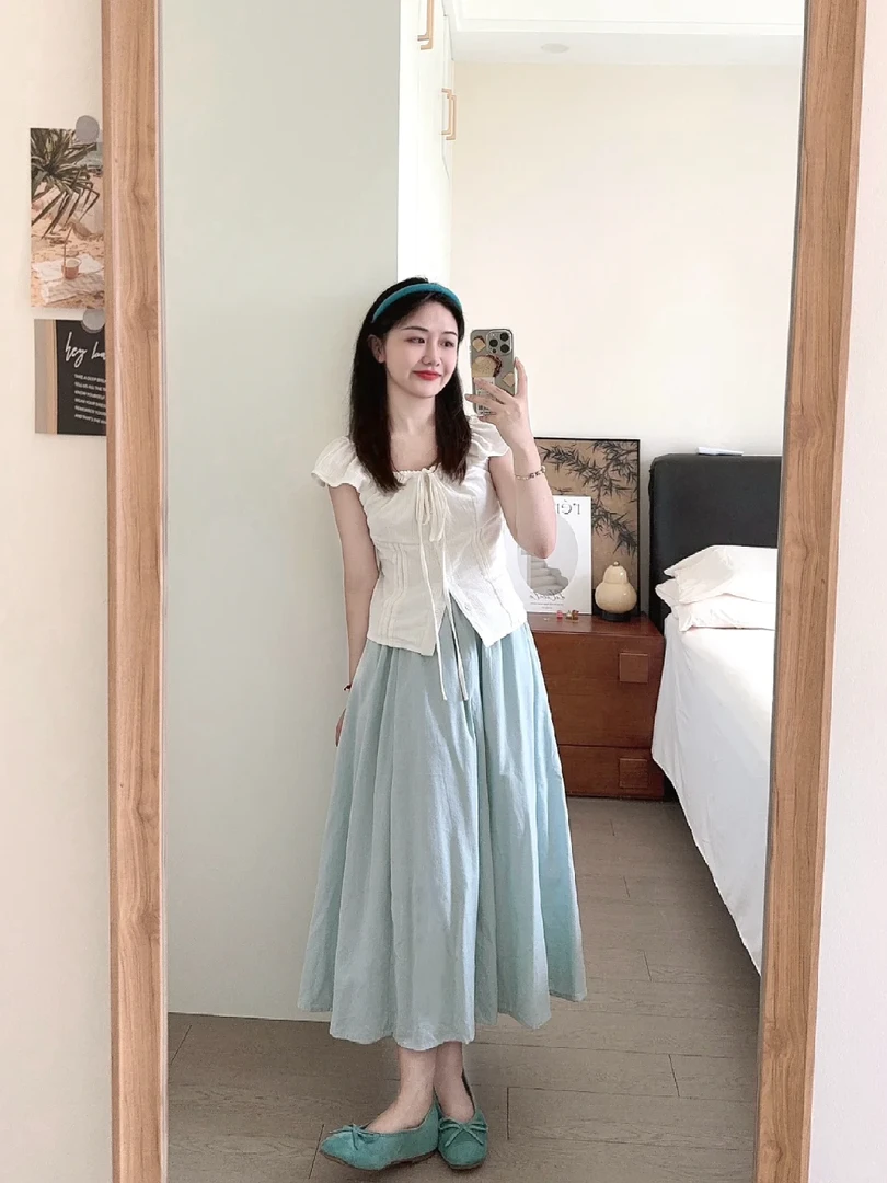 大方得体穿搭一整套2025夏季新款小飞袖绑带上衣半身裙洋气两件套