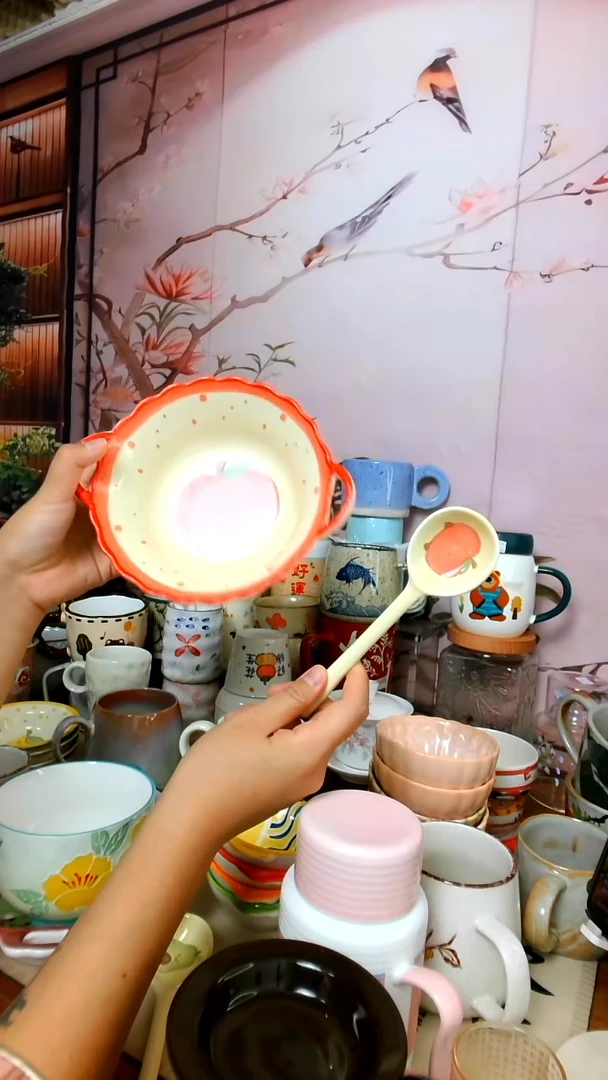 【茶瓷物语闪购福利】苹果碗+勺子