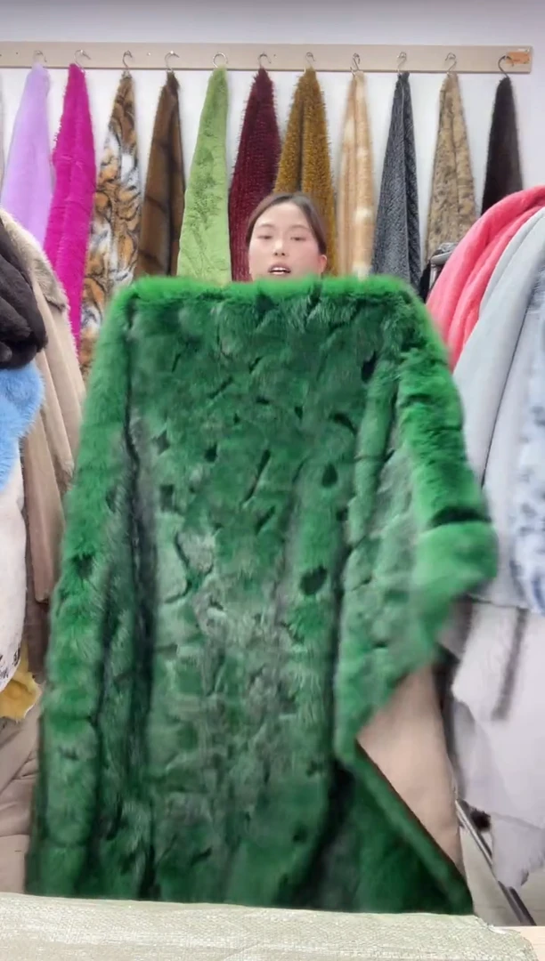 狐狸毛绿色大地毯尺寸1.8*2