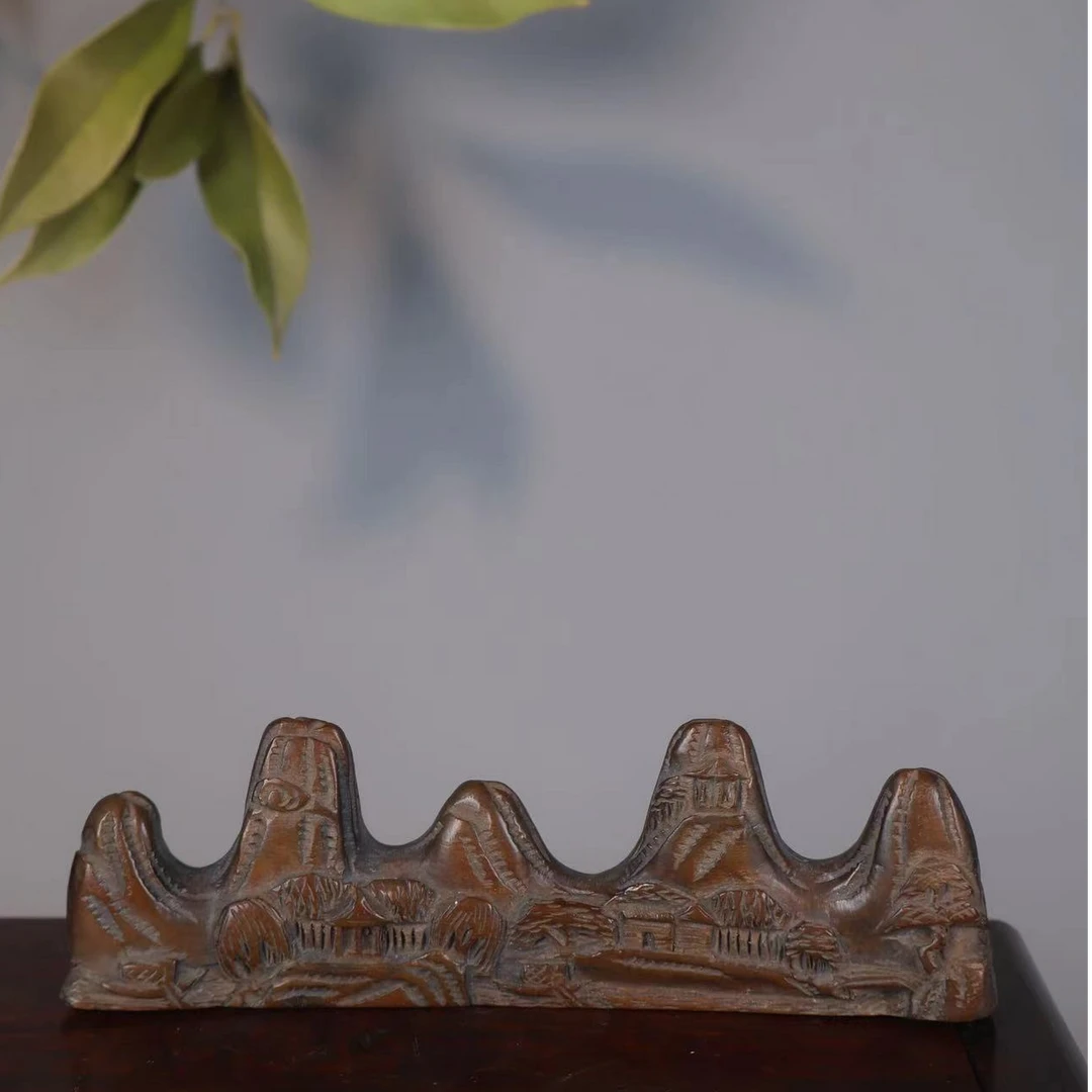 27:清晚期黄杨木雕山水亭台楼阁笔山