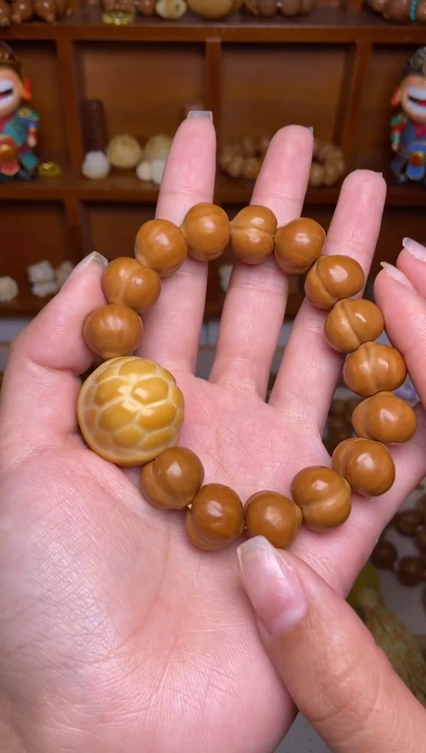 手串猴头核桃全品无暇屁桃➕大富甲手串