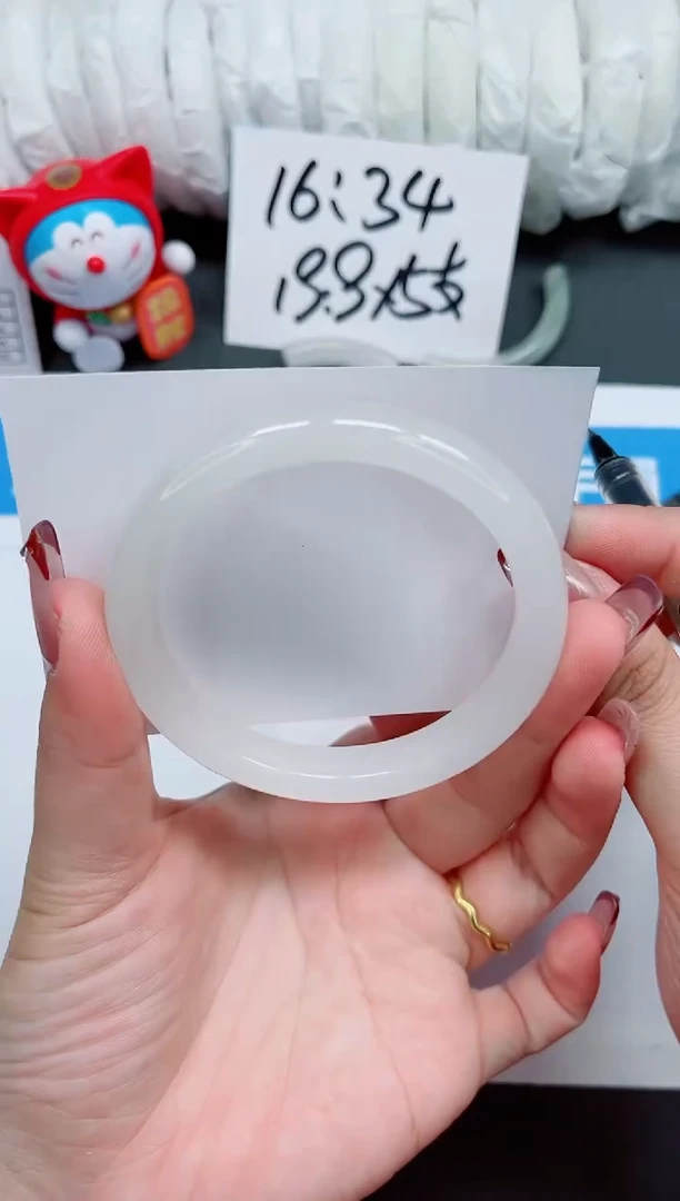 【闪购商品】石英质玉手镯未镶嵌106