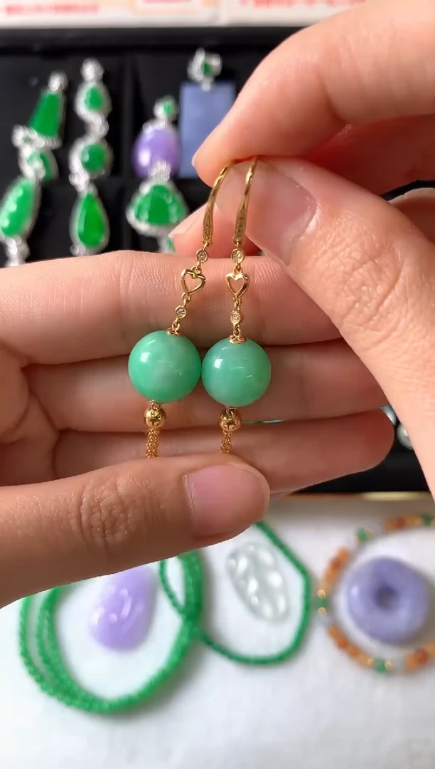 翡翠18K金镶嵌耳饰耳饰