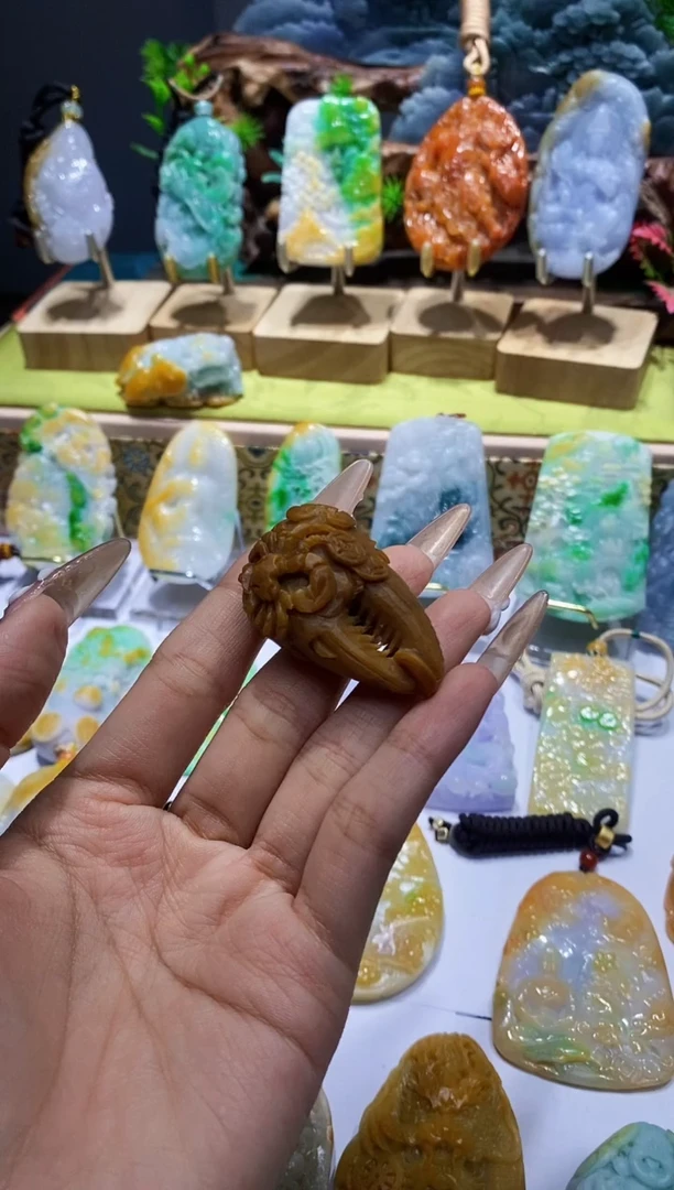 【闪购商品】定制翡翠未镶嵌翡翠A货