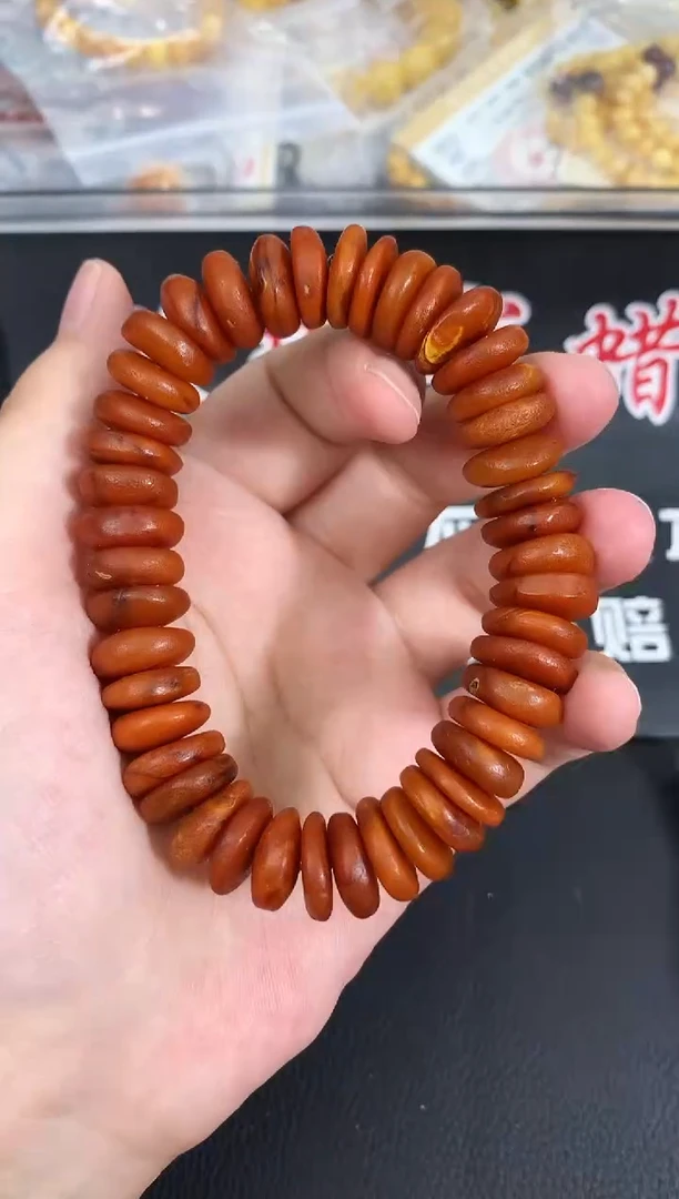 蜜蜡未镶嵌珠宝奇石103