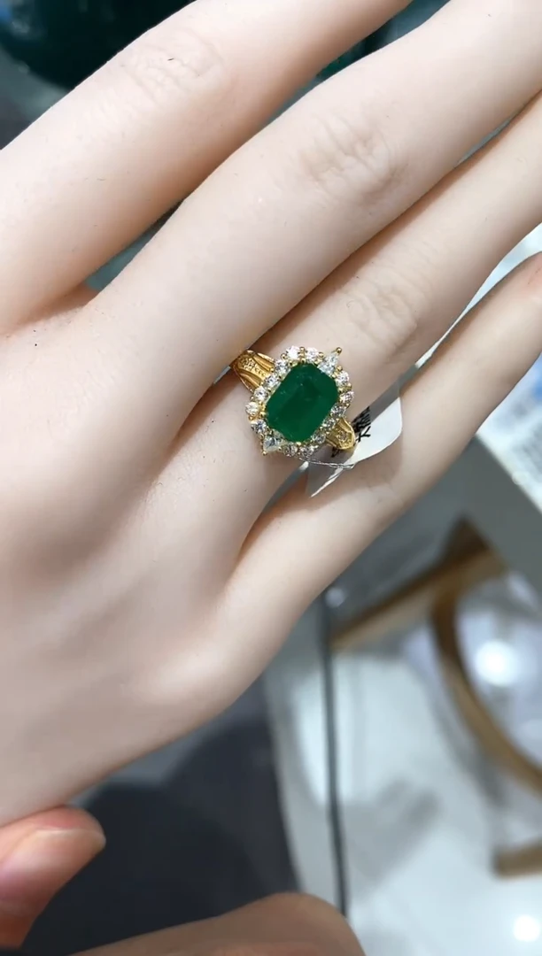 银S925镶嵌戒指祖母绿戒指