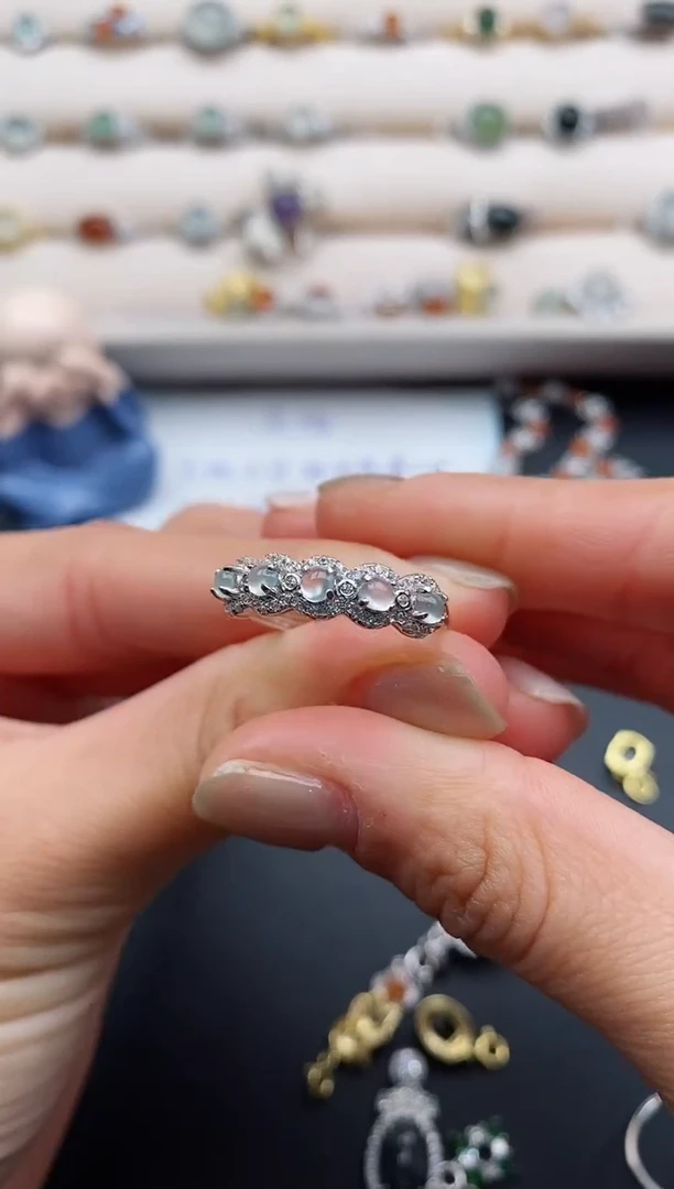 银S925镶嵌戒指翡翠555555+1