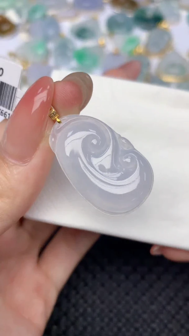 翡翠18K金镶嵌颈饰天然翡翠a货