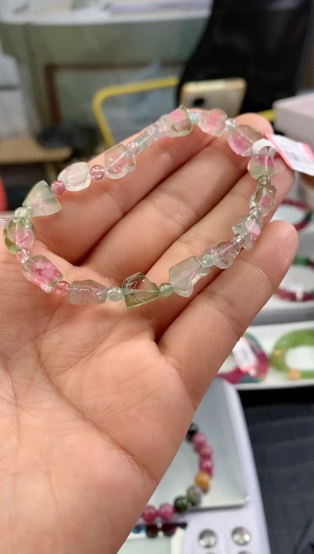 【闪购商品】碧玺手串未镶嵌多样性发一条