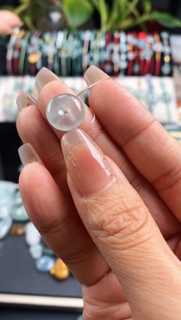 【闪购商品】翡翠裸石199的一个小平安扣