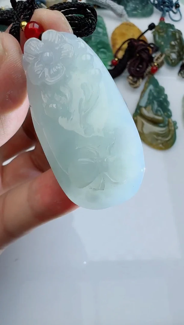 【闪购商品】翡翠颈饰未镶嵌11111111111