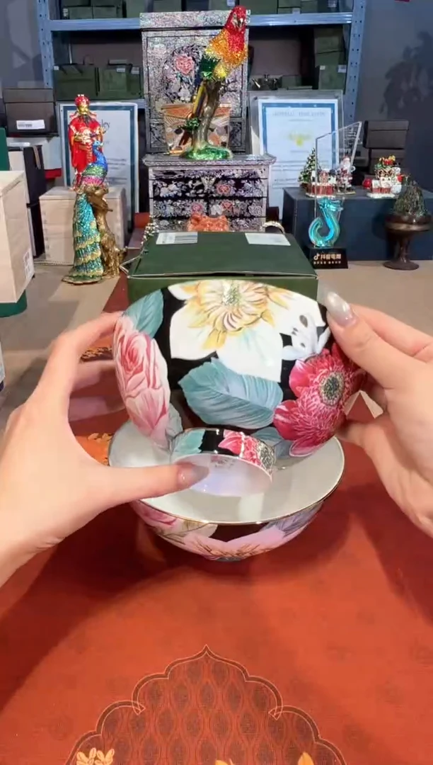 【闪购商品】杯93手绘玫瑰面碗套二