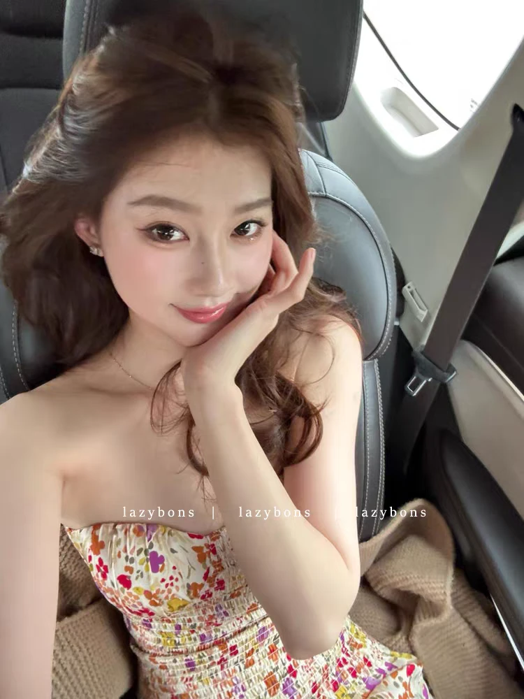 独特漂亮掐腰裙女夏度假风抹胸a字短裙名媛高级感碎花茶歇法式裙