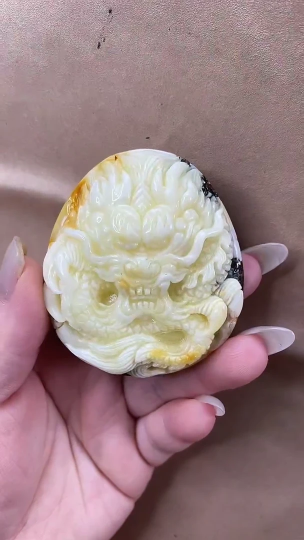 琥珀颈饰未镶嵌吊坠