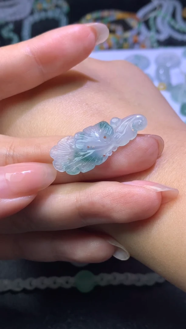 未镶嵌定制翡翠毛货