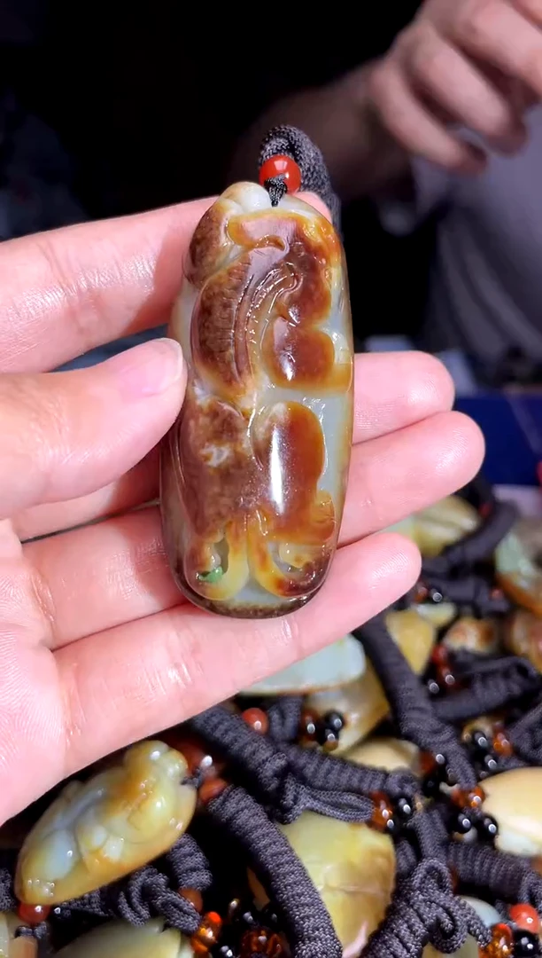 和田玉未镶嵌挂件1