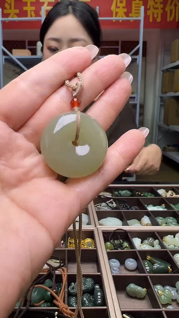 颈饰未镶嵌和田玉(多样性发货.发其一）25