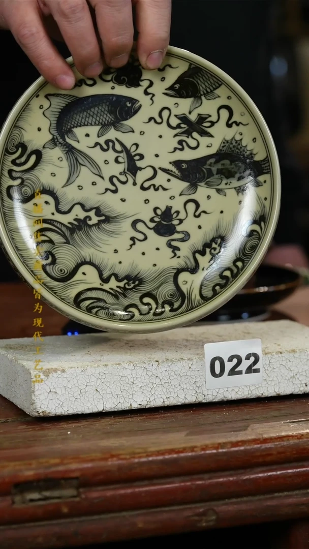 瓷片努****力标题标题标题标题