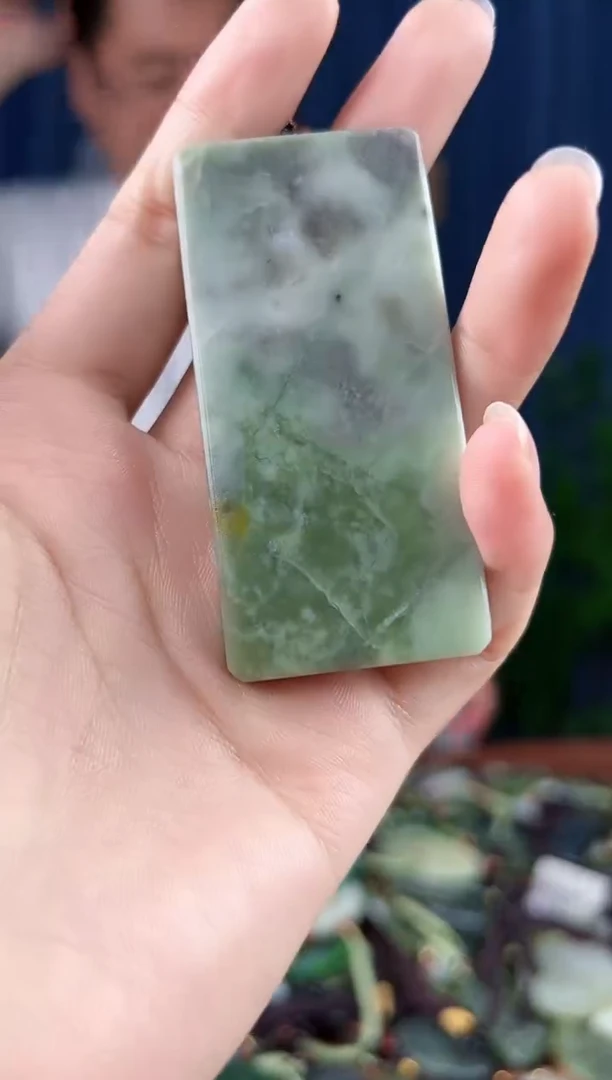未镶嵌和田玉挂件拍一发一，多样性发货