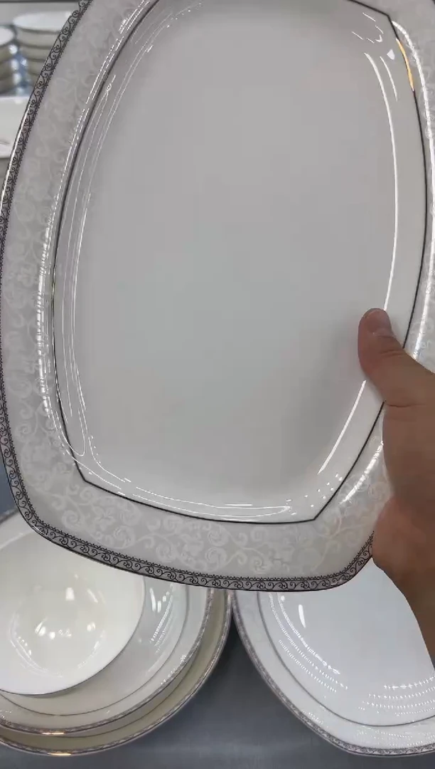 骨瓷 玲珑12方鱼1个